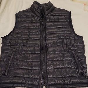 Aeropostale Men's Dark Puffer Vest